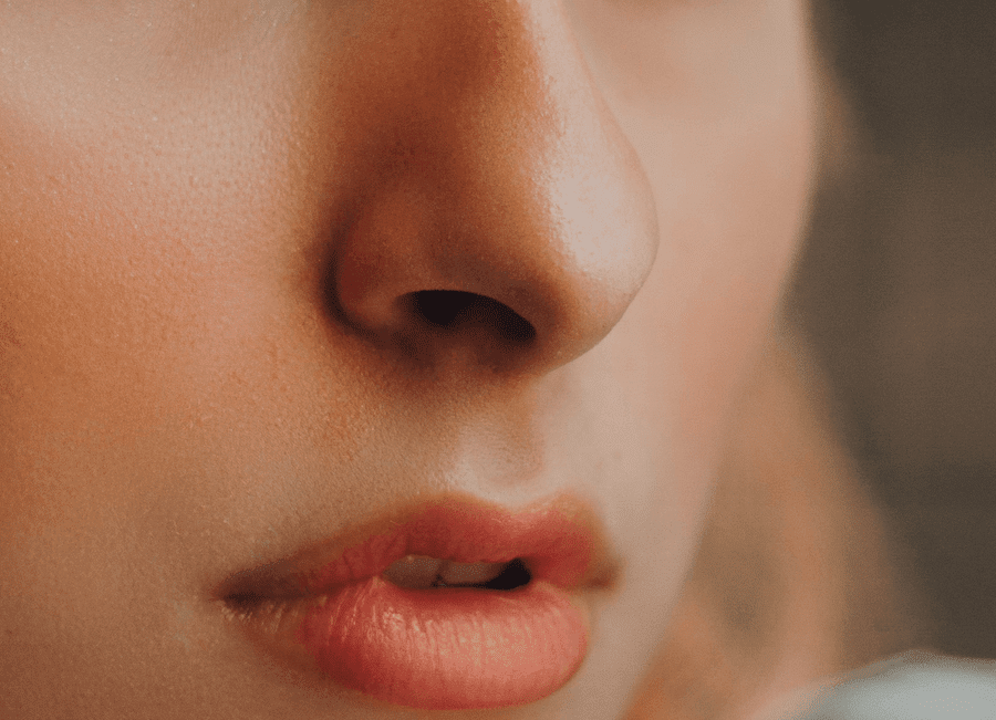 How to achieve flared nostrils